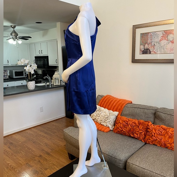 ❣️🆕Aidan by ADRIANNA PAPELL One Shoulder Satin Bow Cocktail Dress❣️ - Picture 6 of 11